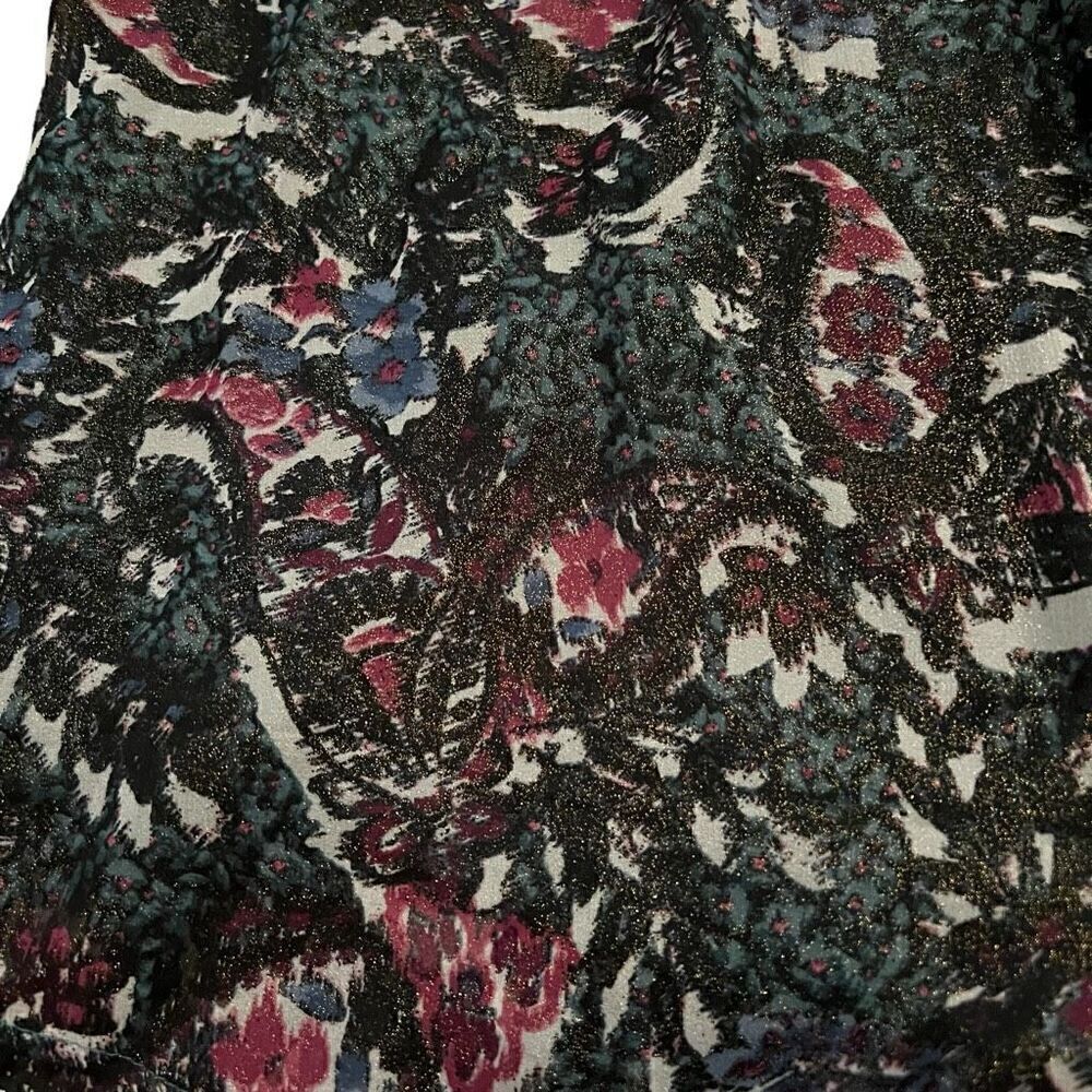 NWT LANE BRYANT Classic V-Neck Green Paisley Shimmer Top Size 18 - Picture 11 of 11